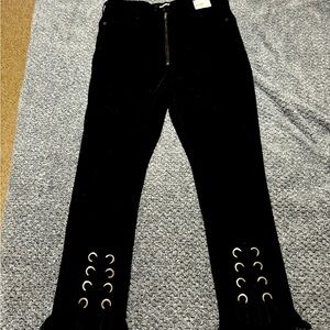 Black cropped Express jeans NWT